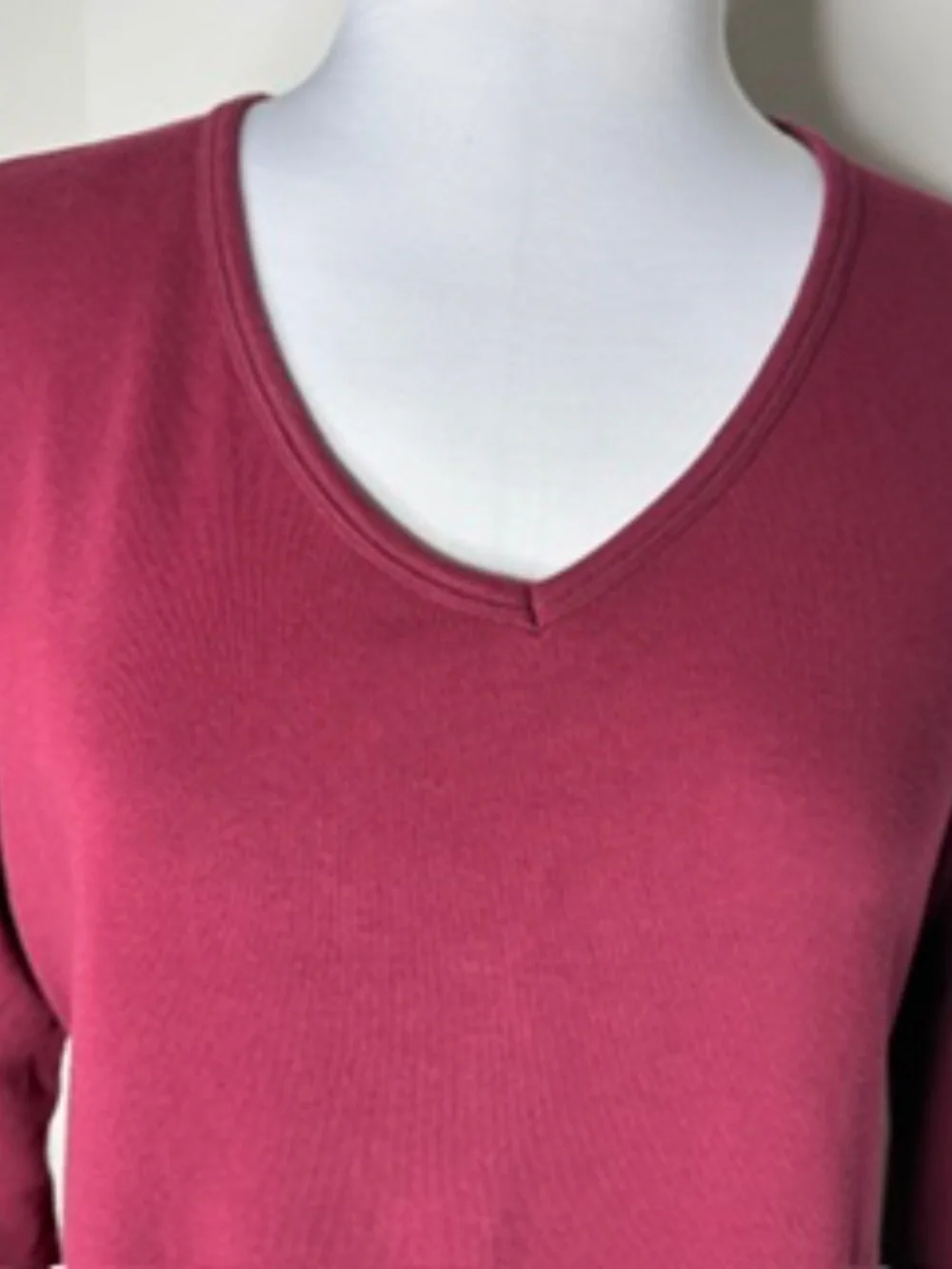 Karen Scott V-Neck 3/4 Sleeve Relaxed Silhouette Burgundy Top Size XL